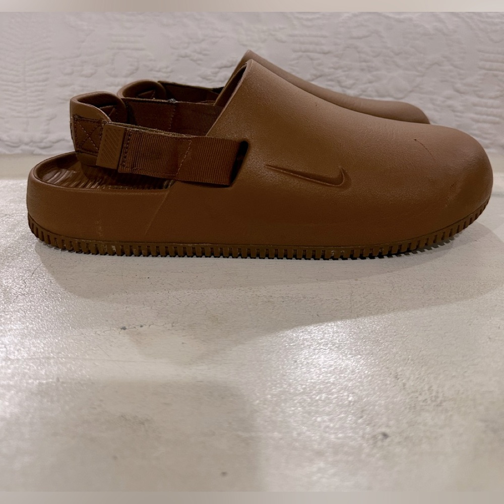 Nike Men’s Brown Calm Mules Size 11 (USED)